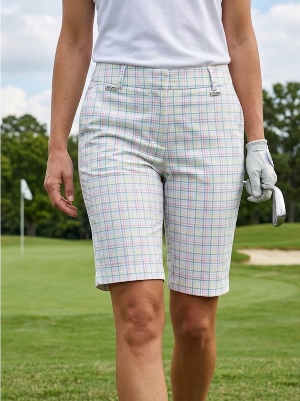 Izod Plaid Bermuda Golf Shorts Tailored Lightweight Cotton Recreation Hiking
